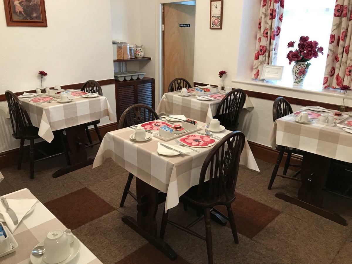 Sunnymead Guest House 阿伯里斯特威斯 外观 照片